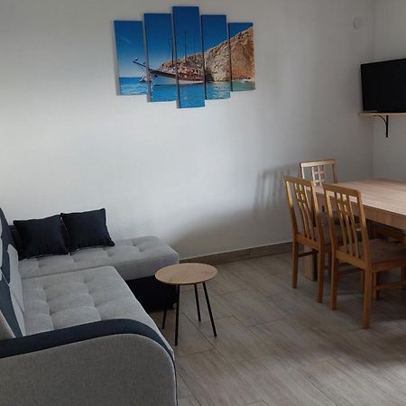 Apartma Lili Izola Kültér fotó
