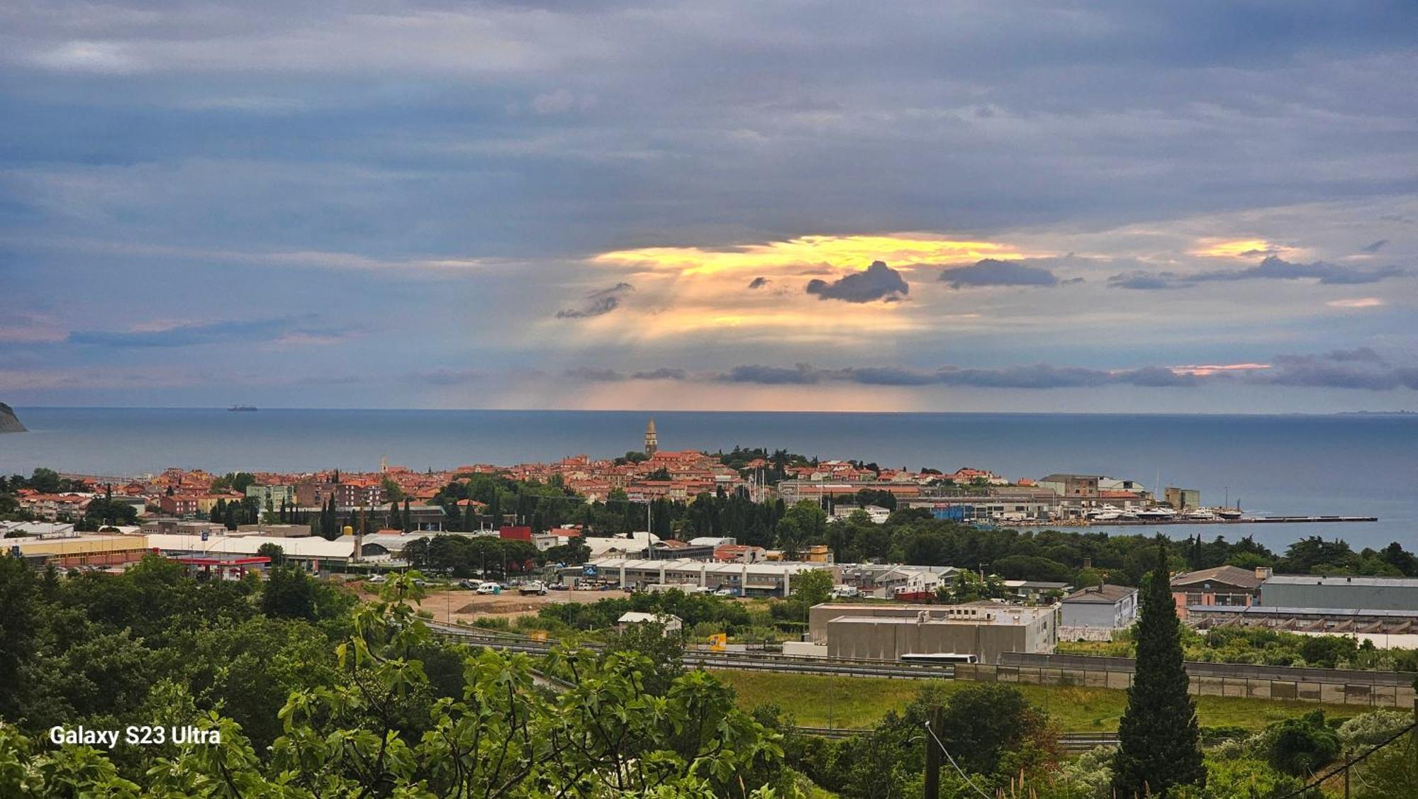 Apartma Lili Izola Kültér fotó